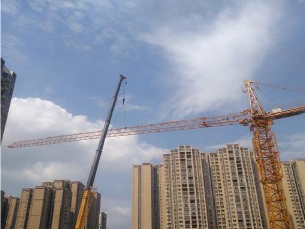 东钱湖区吊车出租电话_选择吊车出租要考虑哪些方面的因素